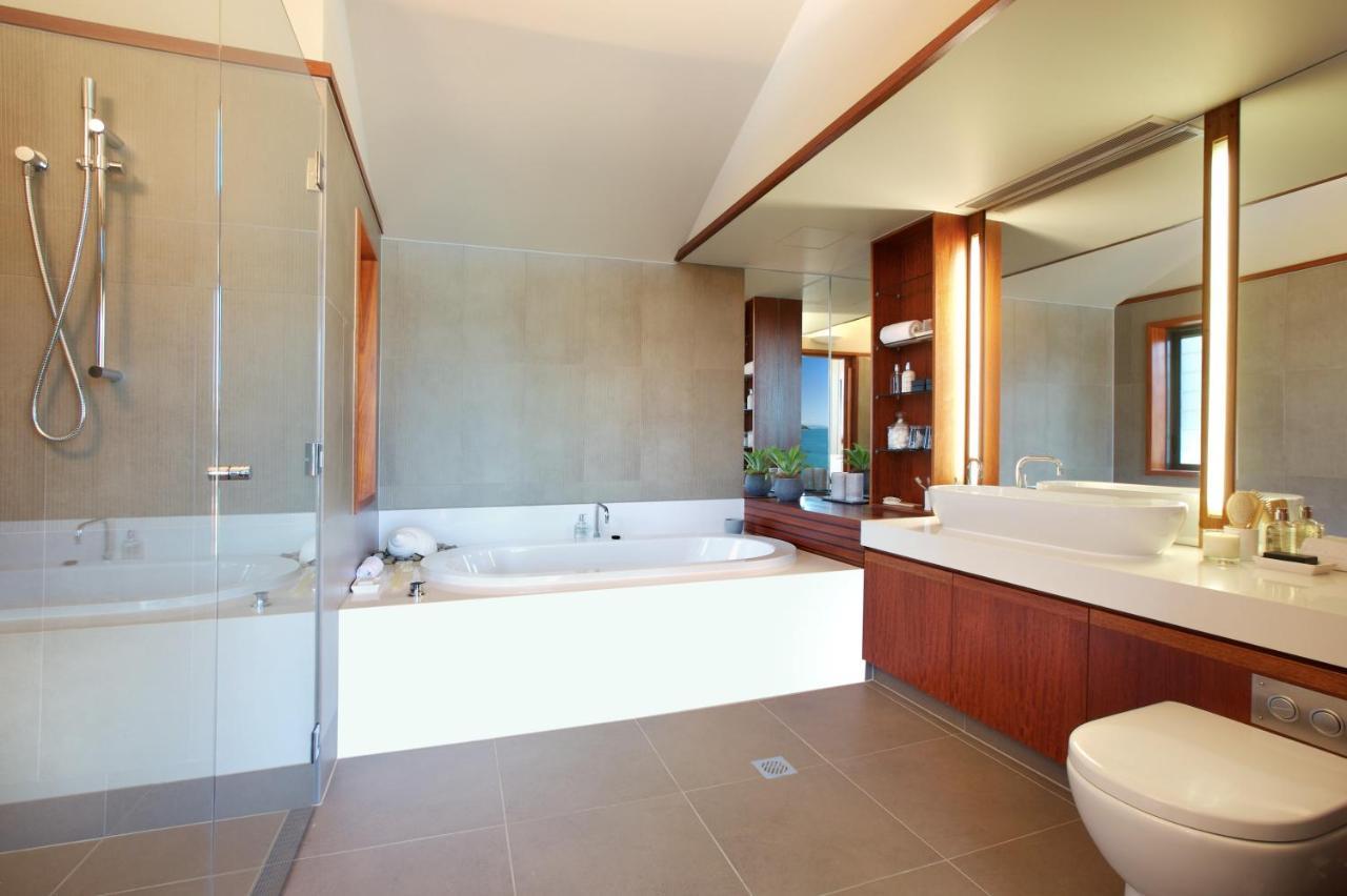Yacht Club Villas Hamilton Island Exterior photo